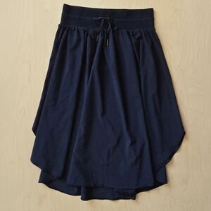 EUC lululemon Skirt - Navy